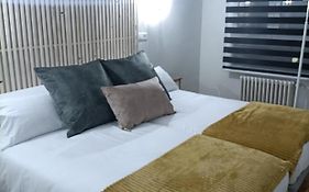 Luxury Family Homes M